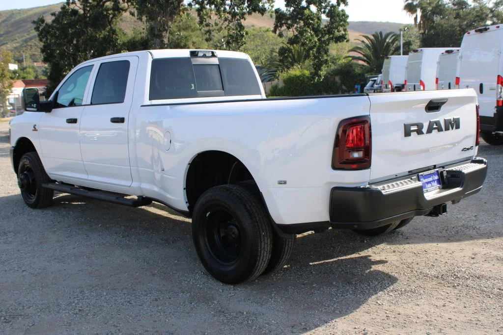 New 2026 Bright White Clear-Coat Exterior Paint Ram Tradesman image 6