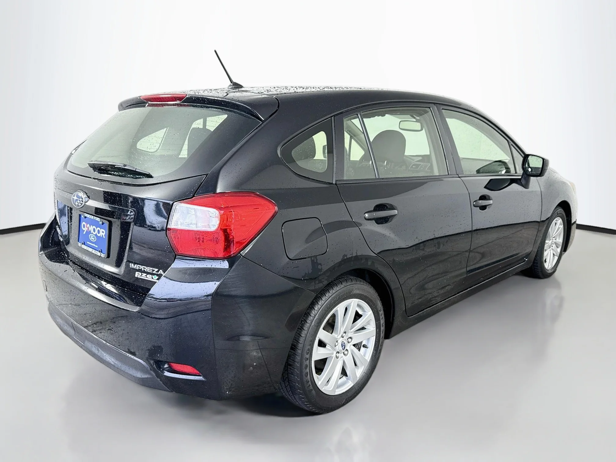 Used 2016 Crystal Black Silica Subaru 2.0i Premium image 7