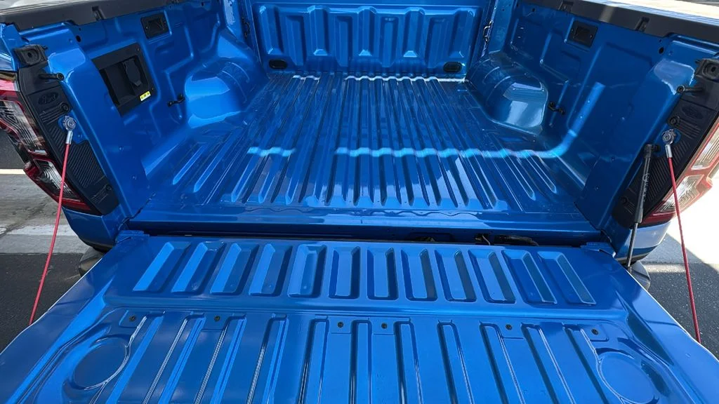 New 2026 Velocity Blue Metallic Ford XLT image 17