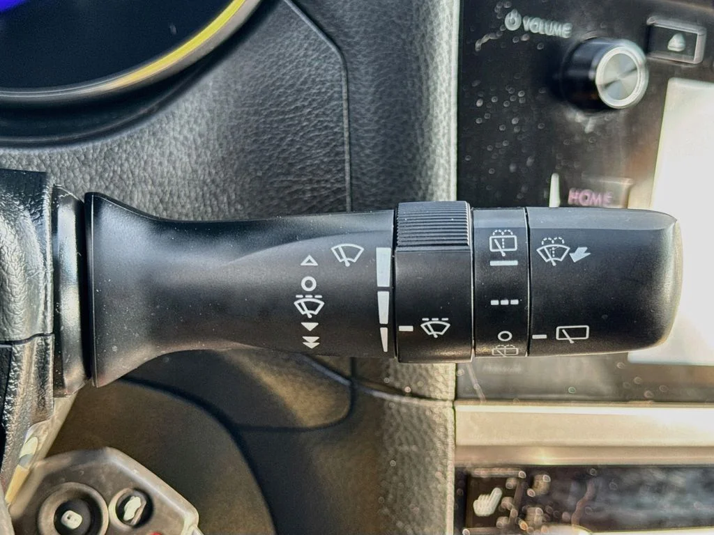 Used 2017 Black Subaru 2.5i Premium image 13