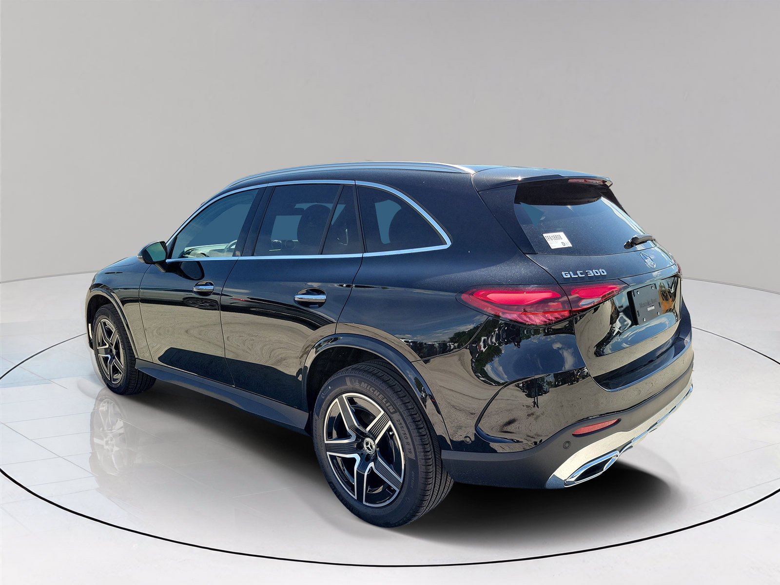 New 2026 Black Mercedes-Benz GLC 300 image 31