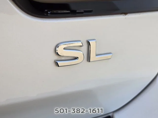 Used 2023 White Nissan SL image 15