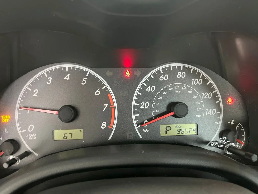 Used 2012 Black Toyota LE image 8