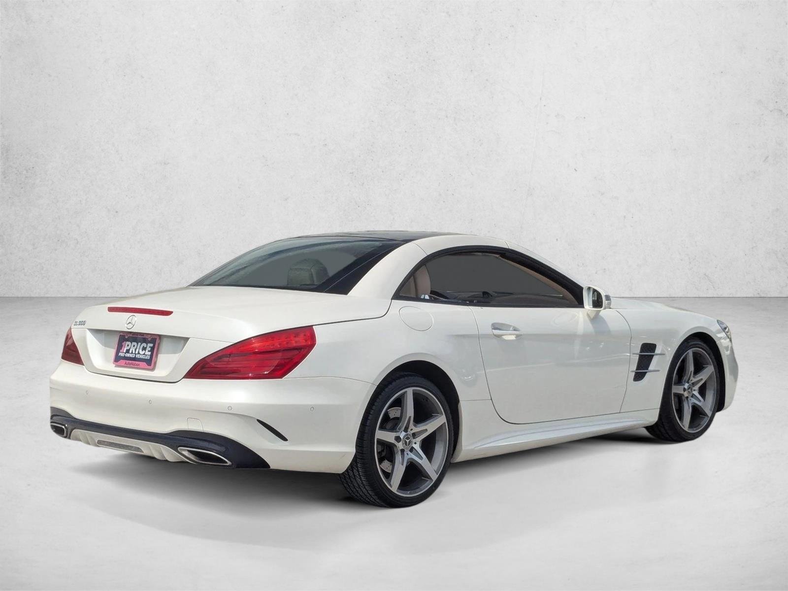 Used 2019 Designo Diamond White Metallic Mercedes-Benz SL 550 image 5