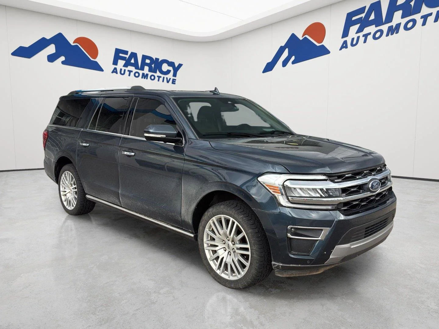 Used 2024 Stone Blue Ford Limited image 4