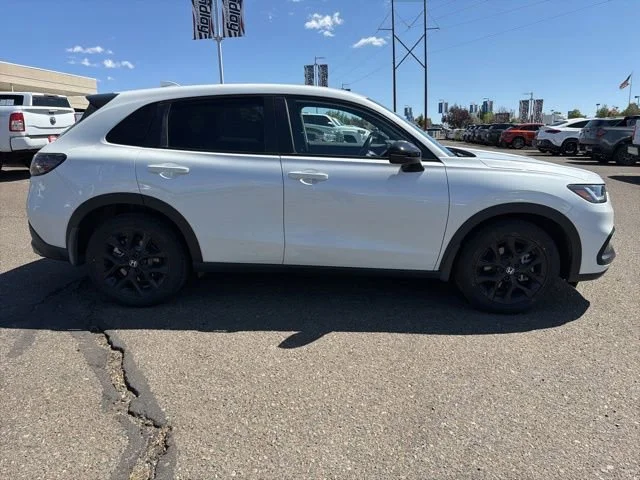 2023 Honda HR-V Sport - Photo 2