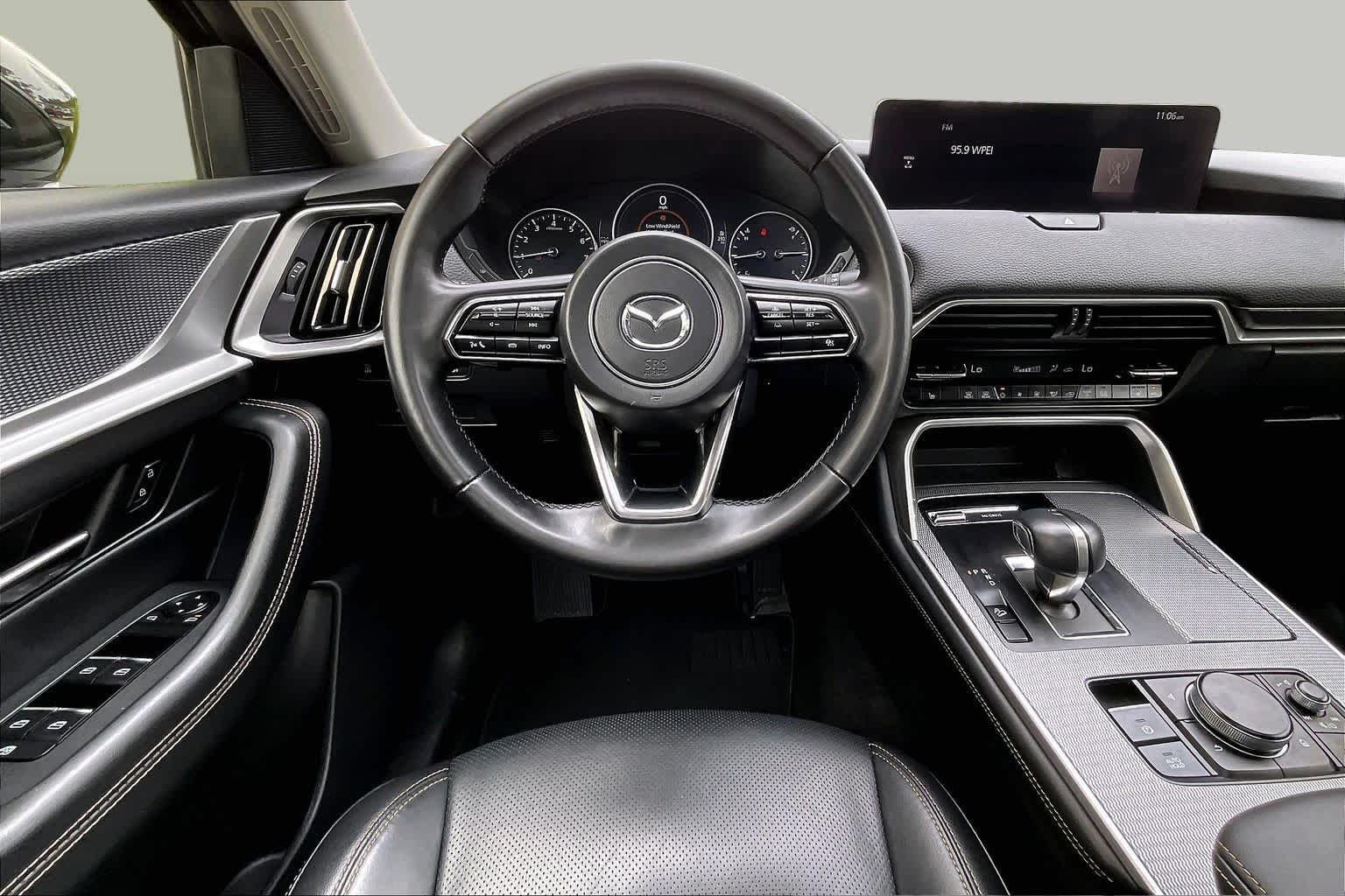 Used 2025 Jet Black Mica Mazda Preferred Package image 6