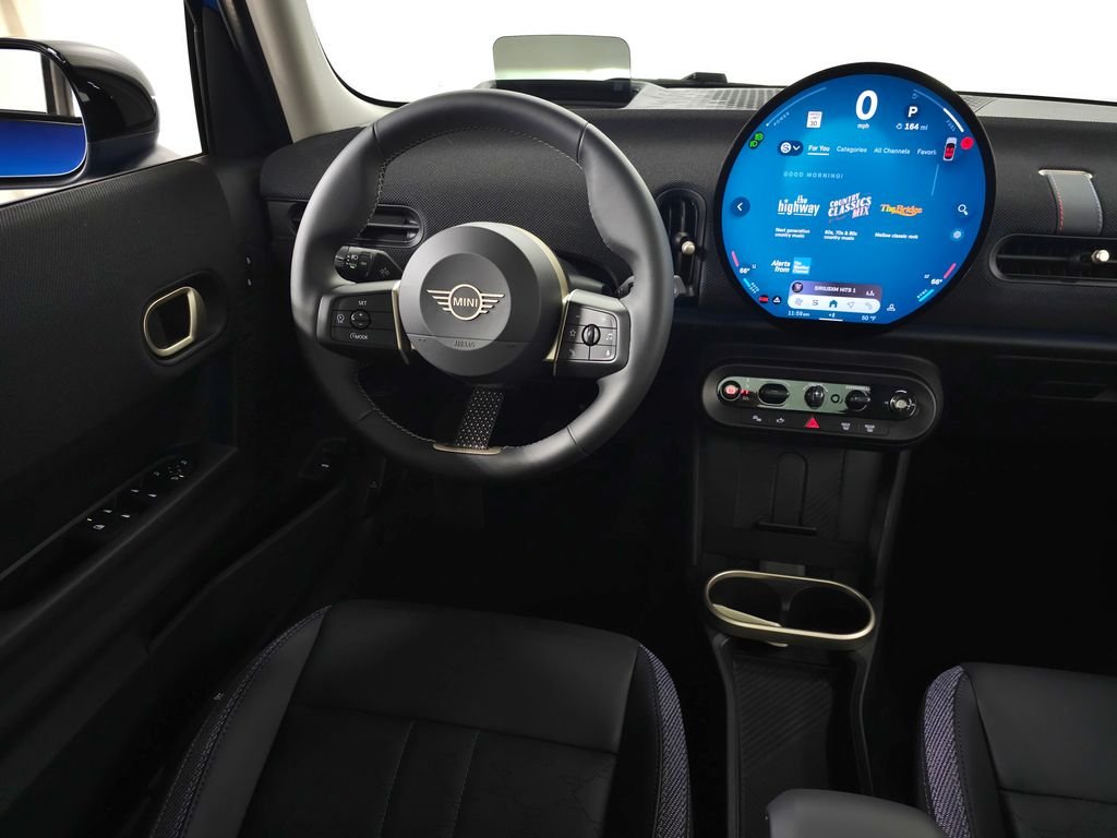 2025 MINI Hardtop 4 Door Base - Photo 19