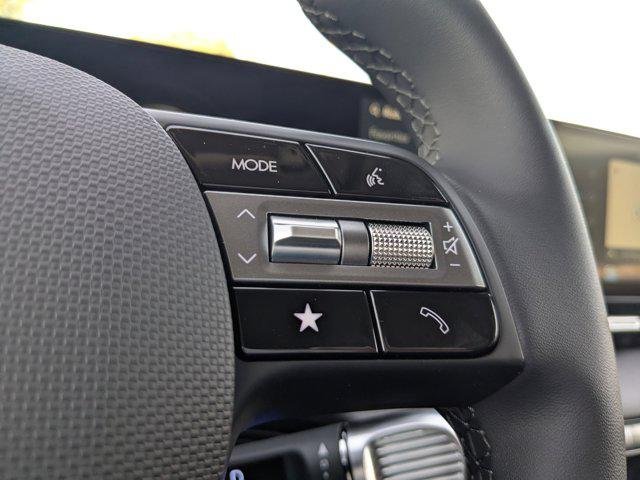2025 Hyundai IONIQ 5 SE - Photo 22