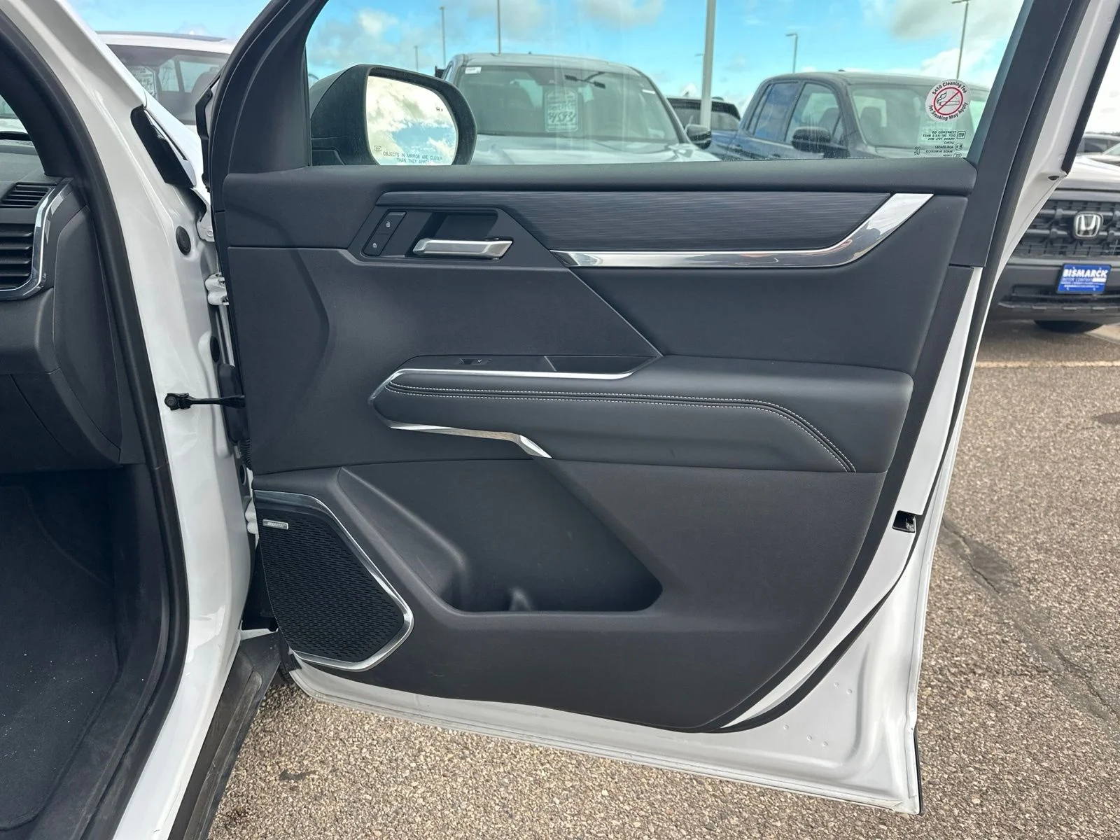 2025 GMC Acadia Elevation - Photo 45