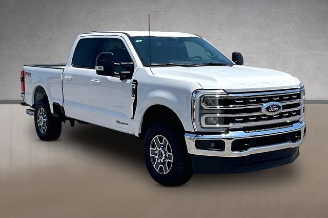 New 2026 Star White Metallic Tri-Coat Ford Lariat image 2