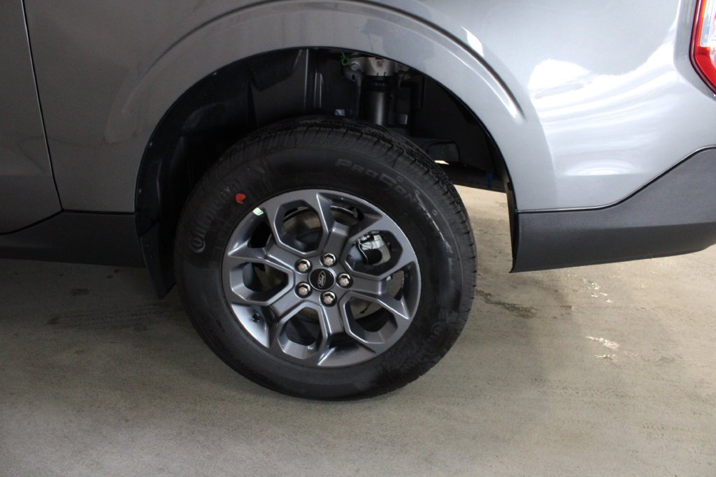 New 2026 Carbonized Gray Metallic Ford XLT image 28
