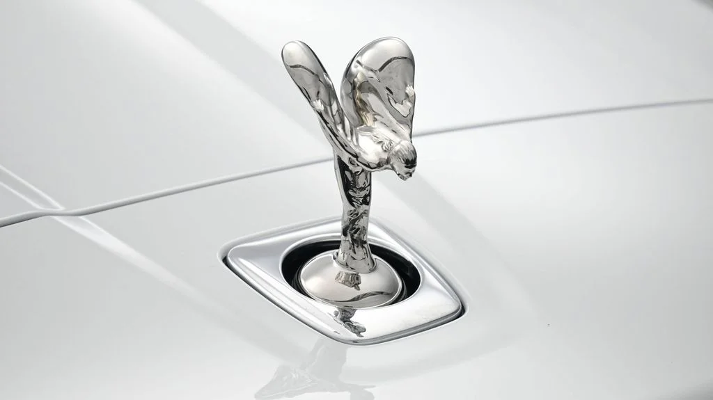New 2027 White Rolls-Royce  image 7