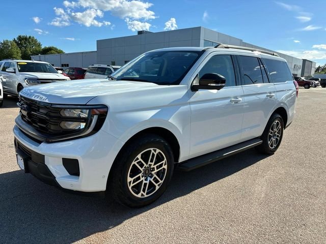 Used 2025 White Ford Active image 7