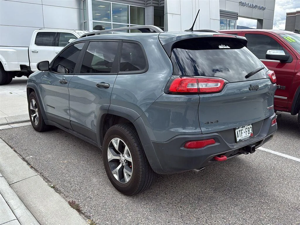 Used 2014 Anvil Clear Coat Jeep Trailhawk image 5