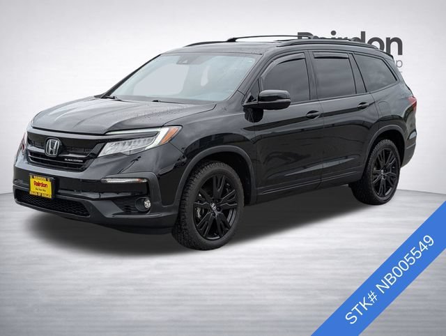 Used 2022 Crystal Black Pearl Honda Black Edition image 3