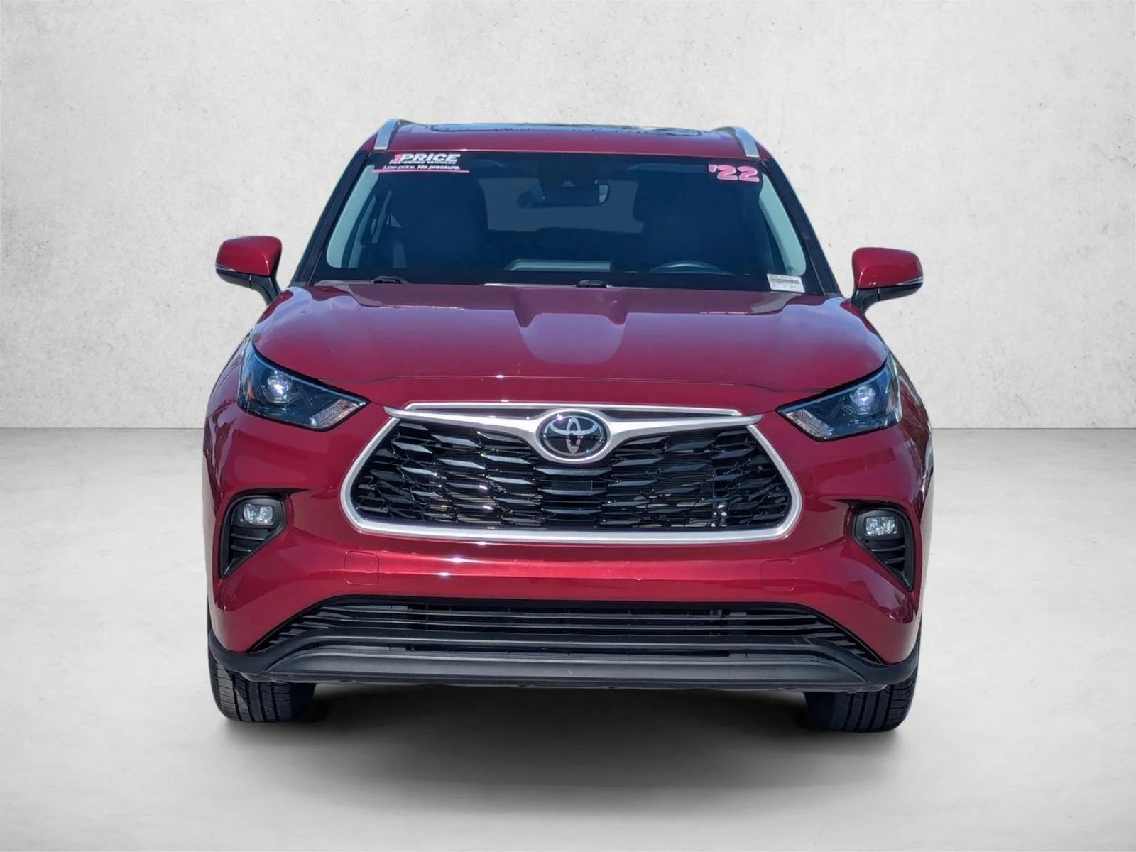 Used 2022 Ruby Flare Pearl Toyota XLE image 2