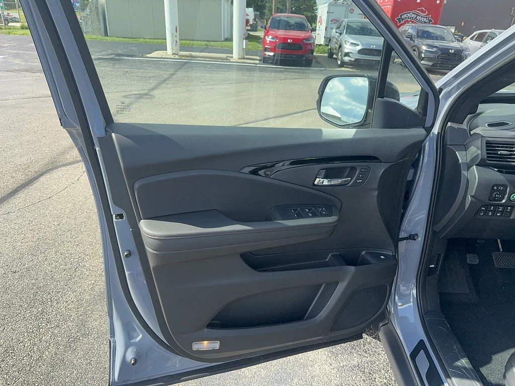 2026 Honda Ridgeline Black Edition, photo 12 of 12