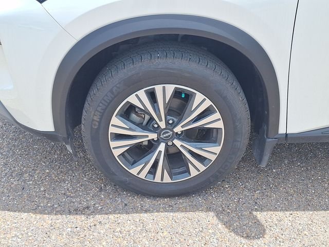 Certified Used 2023 White Nissan SV image 27