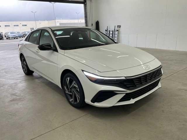 2025 Hyundai Elantra Blue - Photo 6