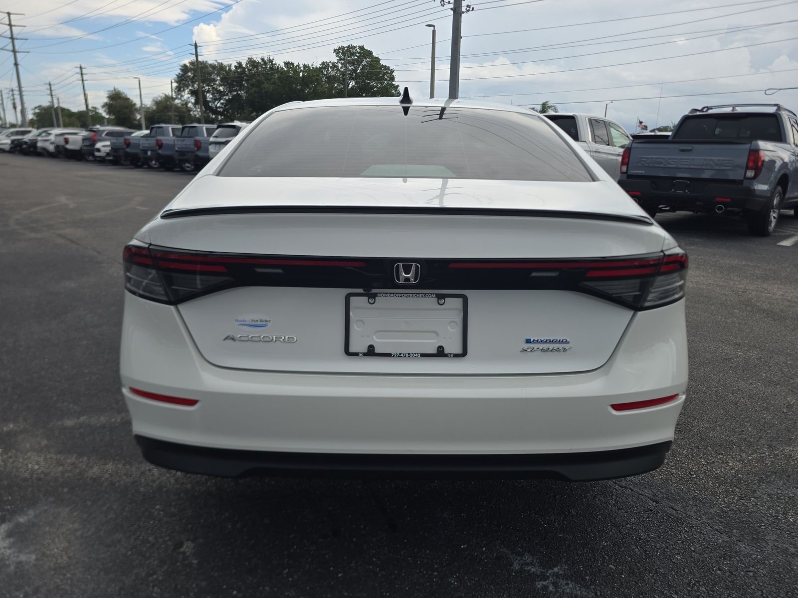 Used 2023 White Honda Sport image 5