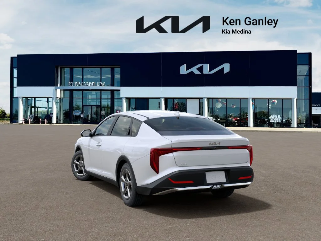 New 2026 White Kia LXS image 4