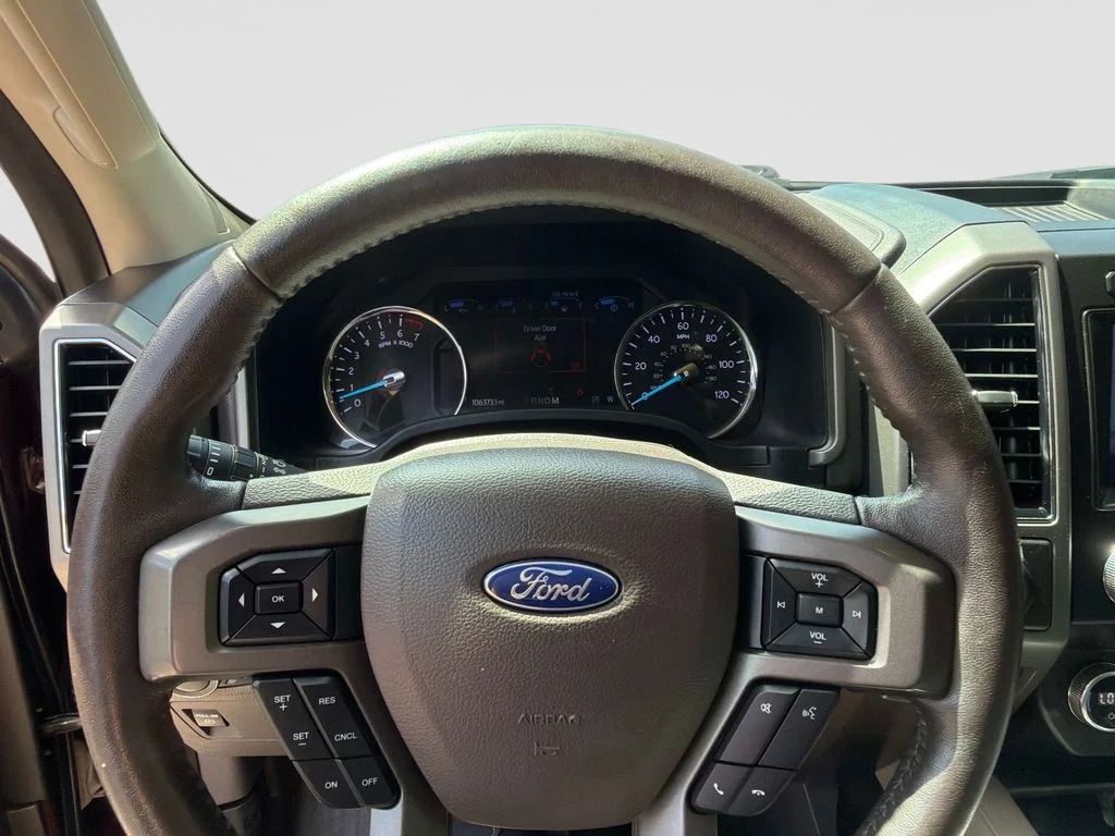 Used 2020 Red Ford XLT image 27