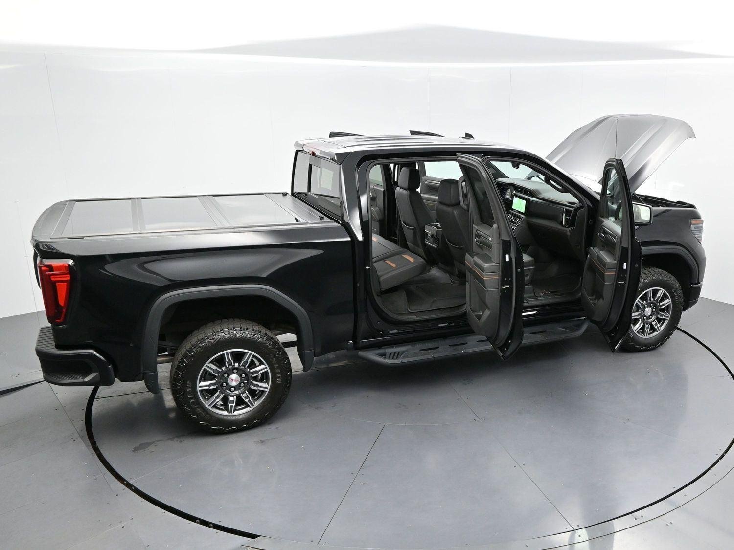 Used 2024 Onyx Black GMC AT4 image 40