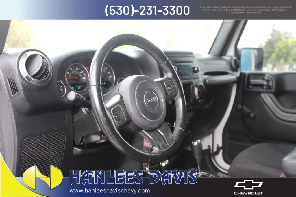 Used 2018 White Jeep Sport image 11