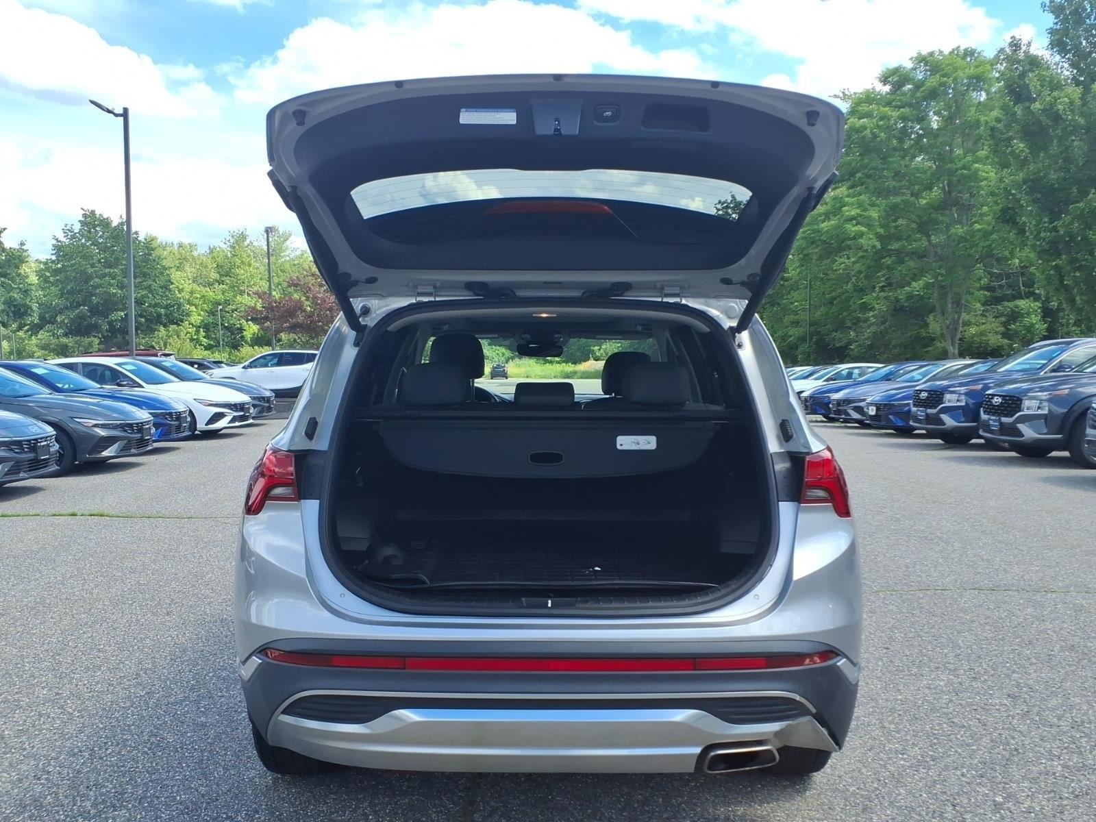 Used 2022 Shimmering Silver Hyundai SEL image 7