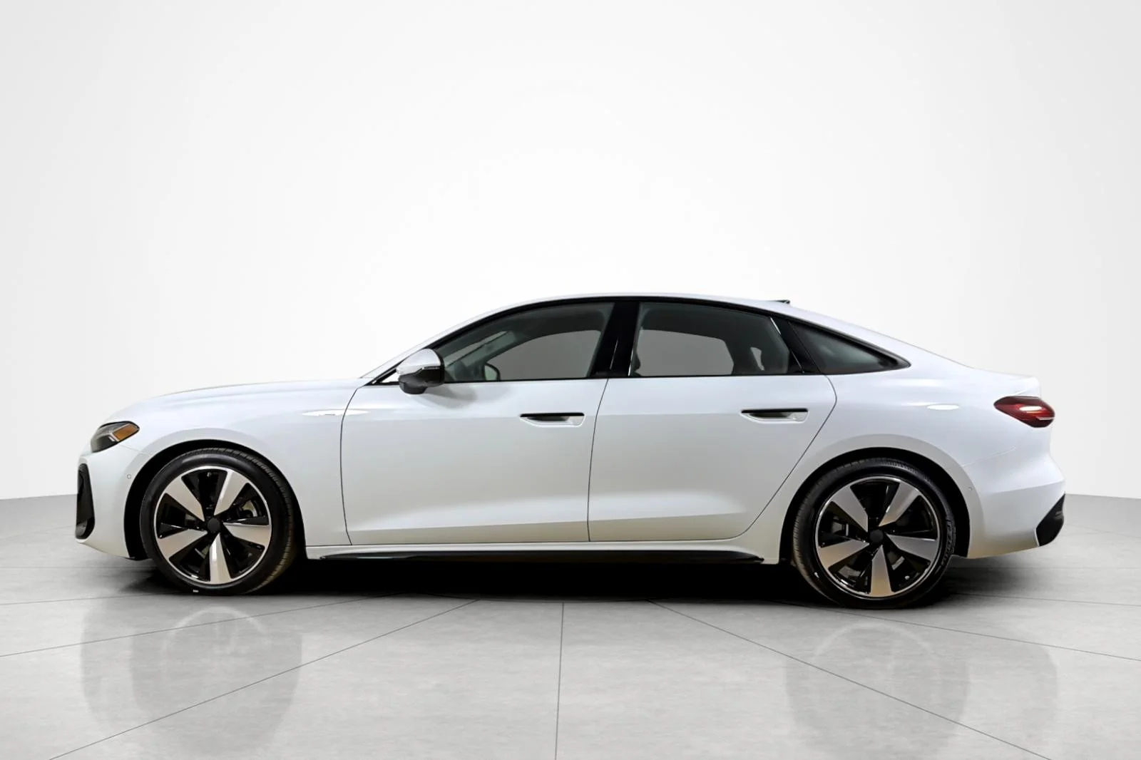 New 2026 Glacier White Metallic Audi Premium Plus 2.0 TFSI quattro image 3