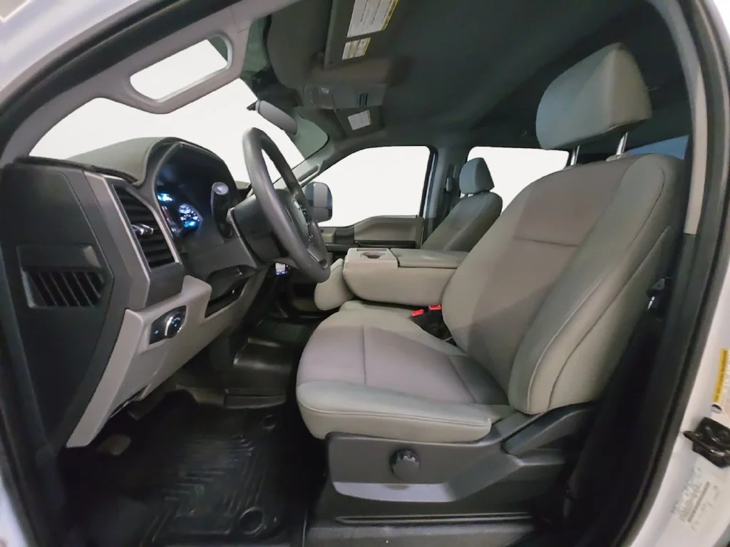 Used 2022 White Ford XL image 16