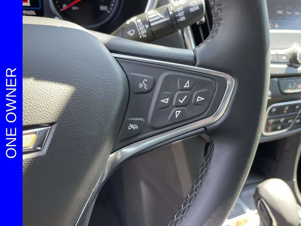 Used 2024 Mosaic Black Metallic Chevrolet LT image 21