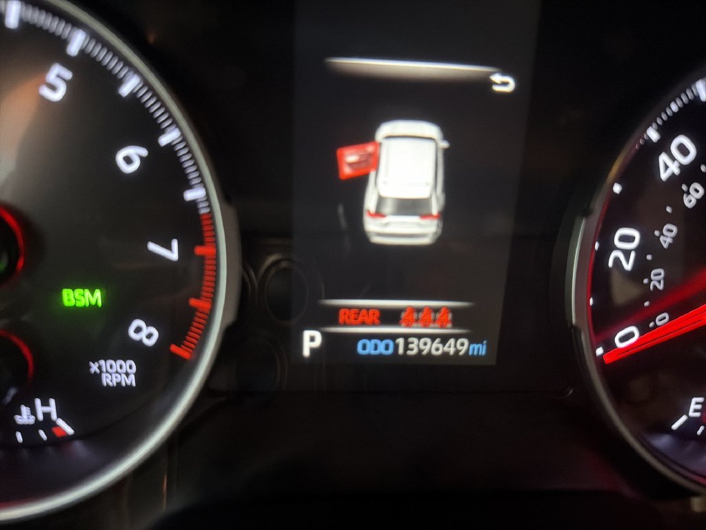 2019 Toyota RAV4 XLE Premium - Photo 13