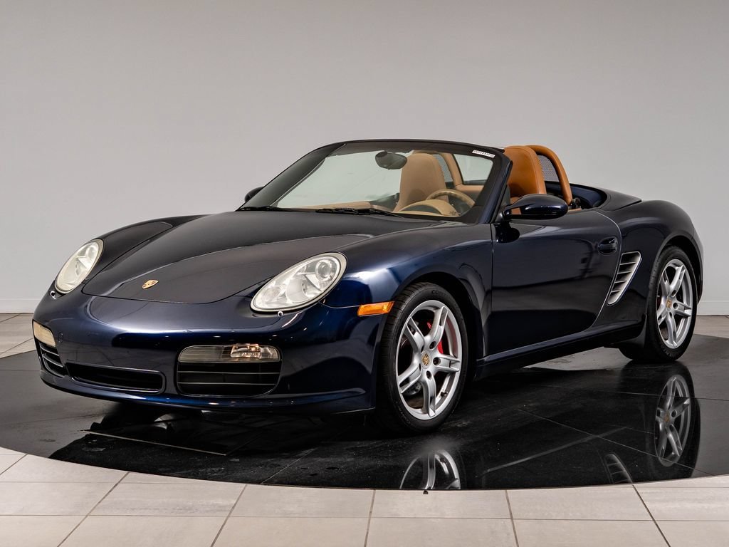 Used 2007 Midnight Blue Porsche S image 16