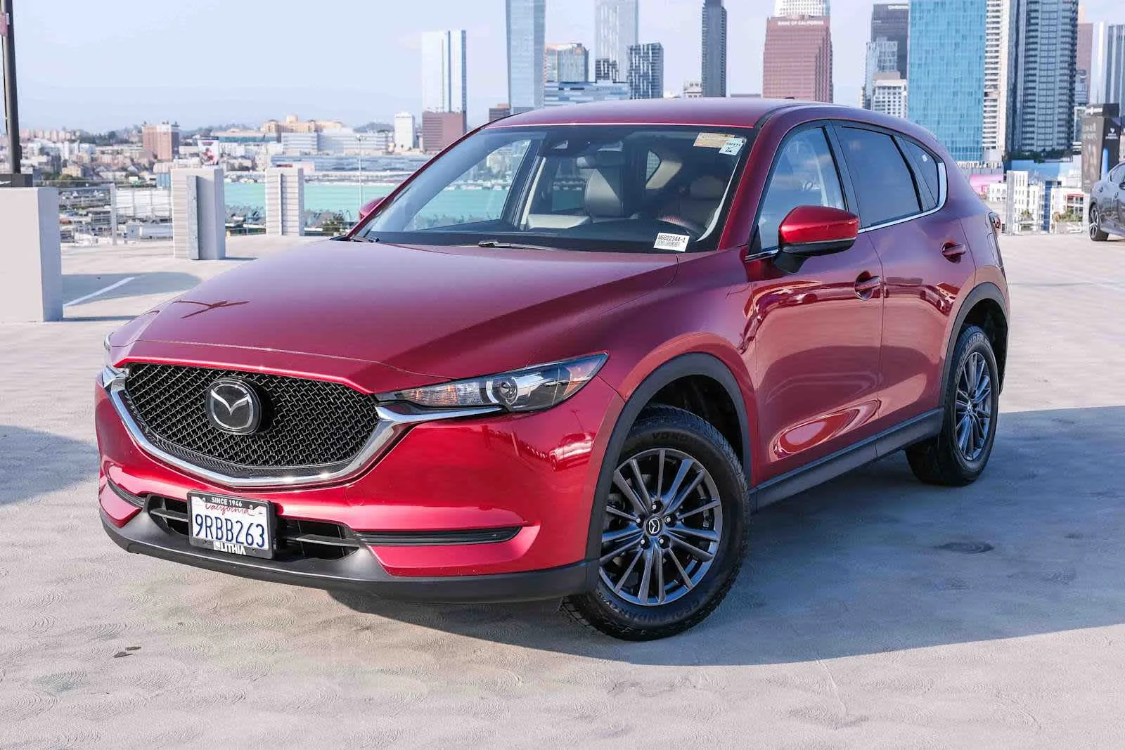 2021 Mazda CX-5 Touring Auto's photo