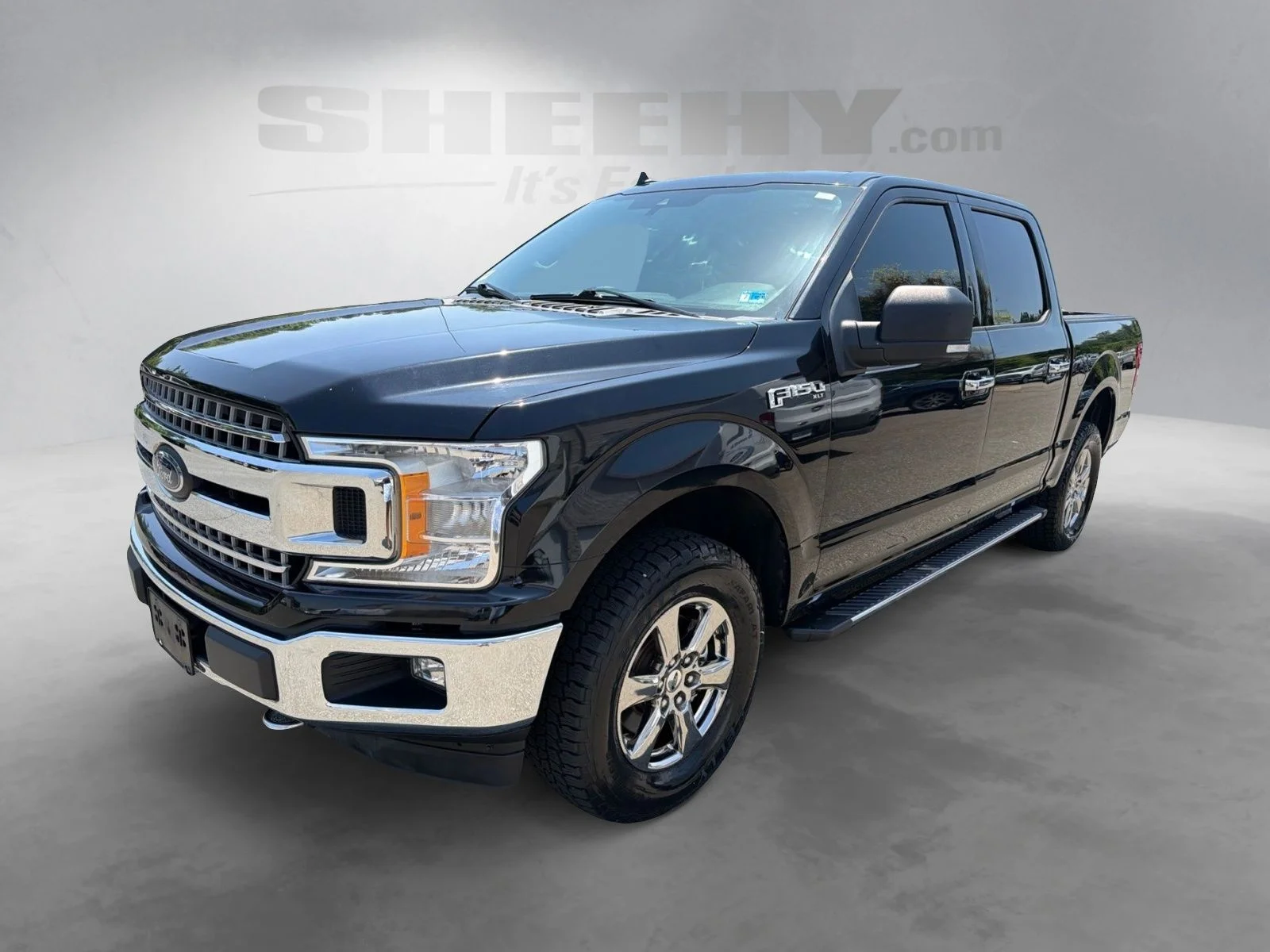 Used 2020 Black Ford XLT image 16