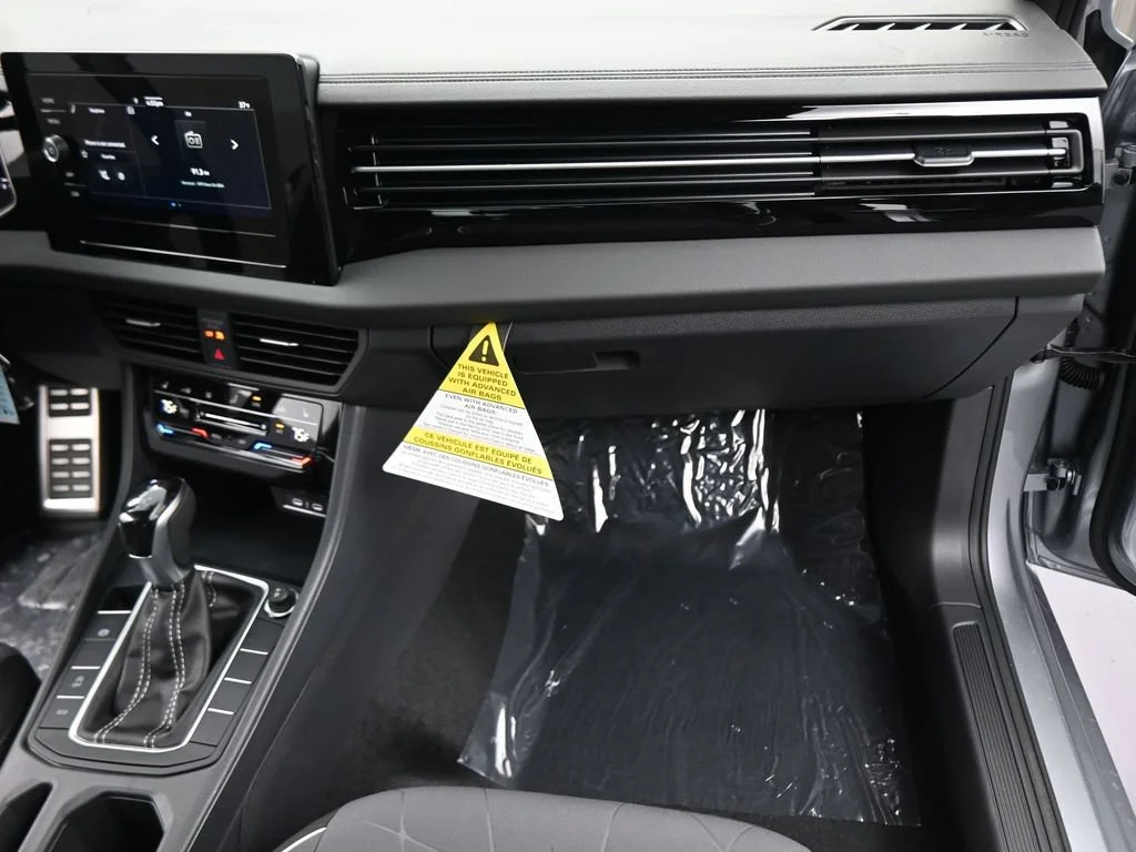 Used 2026  Volkswagen 1.5T Sport image 43