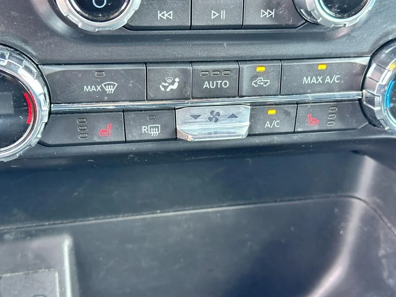 Used 2021 Carbonized Gray Metallic Ford XLT 4WD SuperCrew 5.5