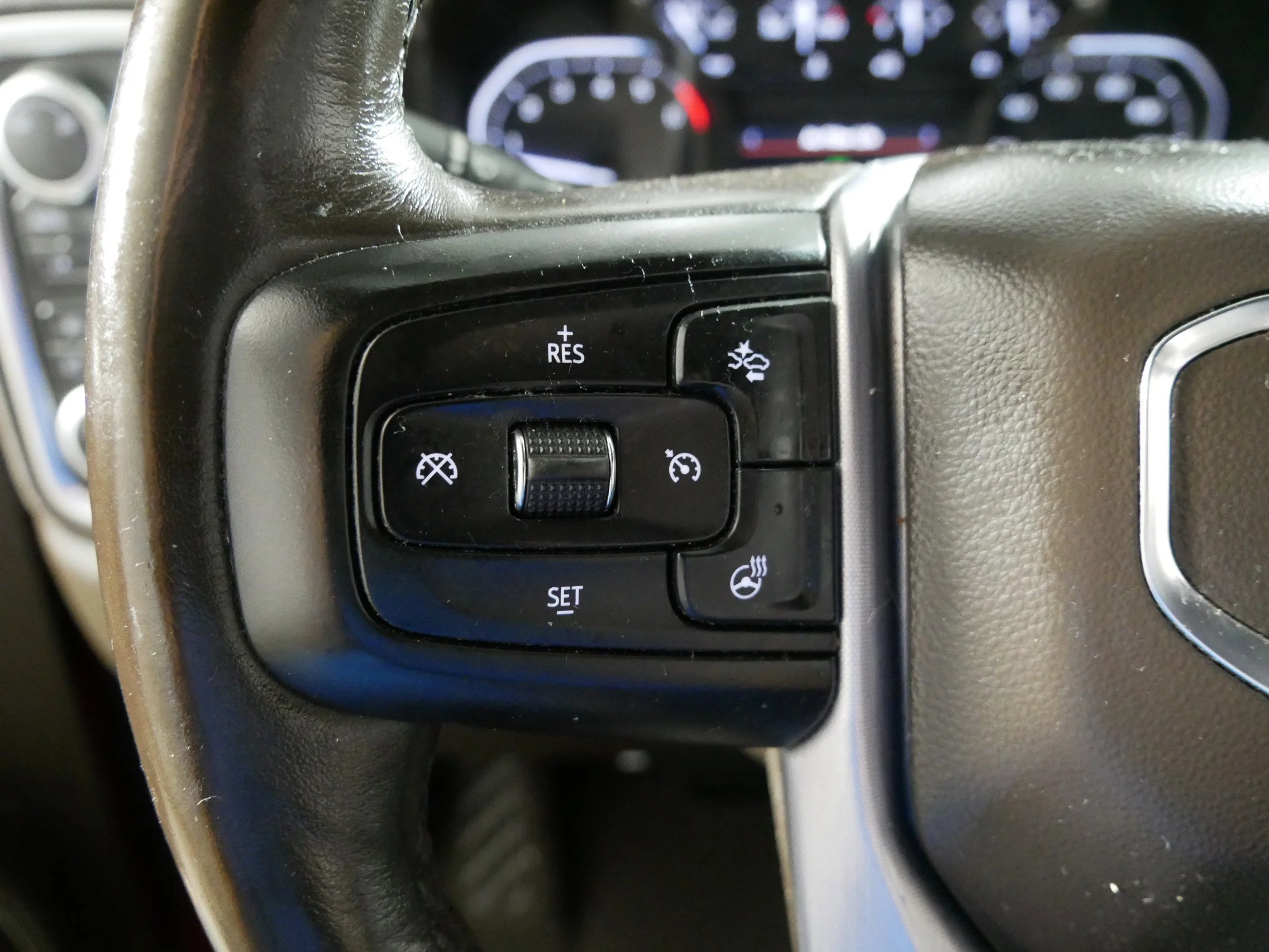 Used 2019 Red Quartz Tintcoat GMC SLT image 27