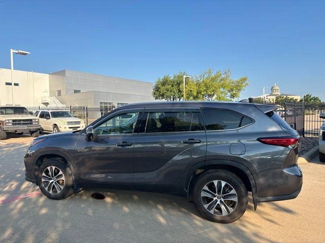 Certified Used 2021 Gray Toyota XLE image 19