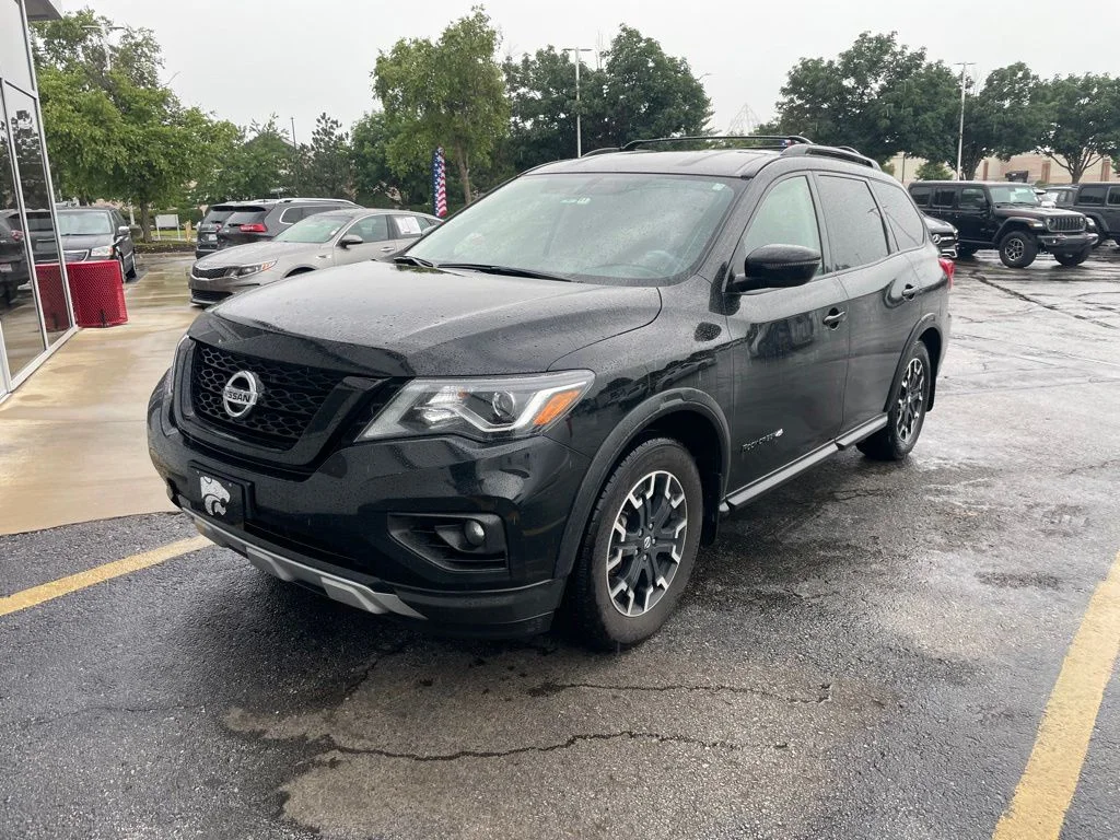Used 2020 Black Nissan SV image 2