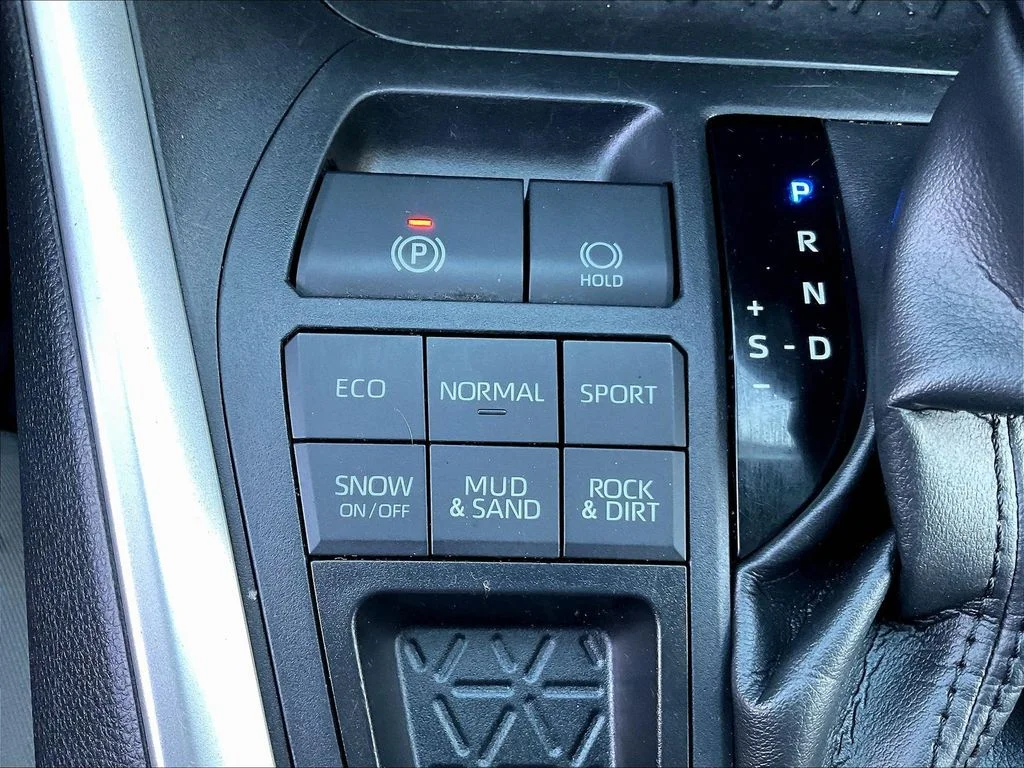 Used 2023 Black Toyota XLE image 16
