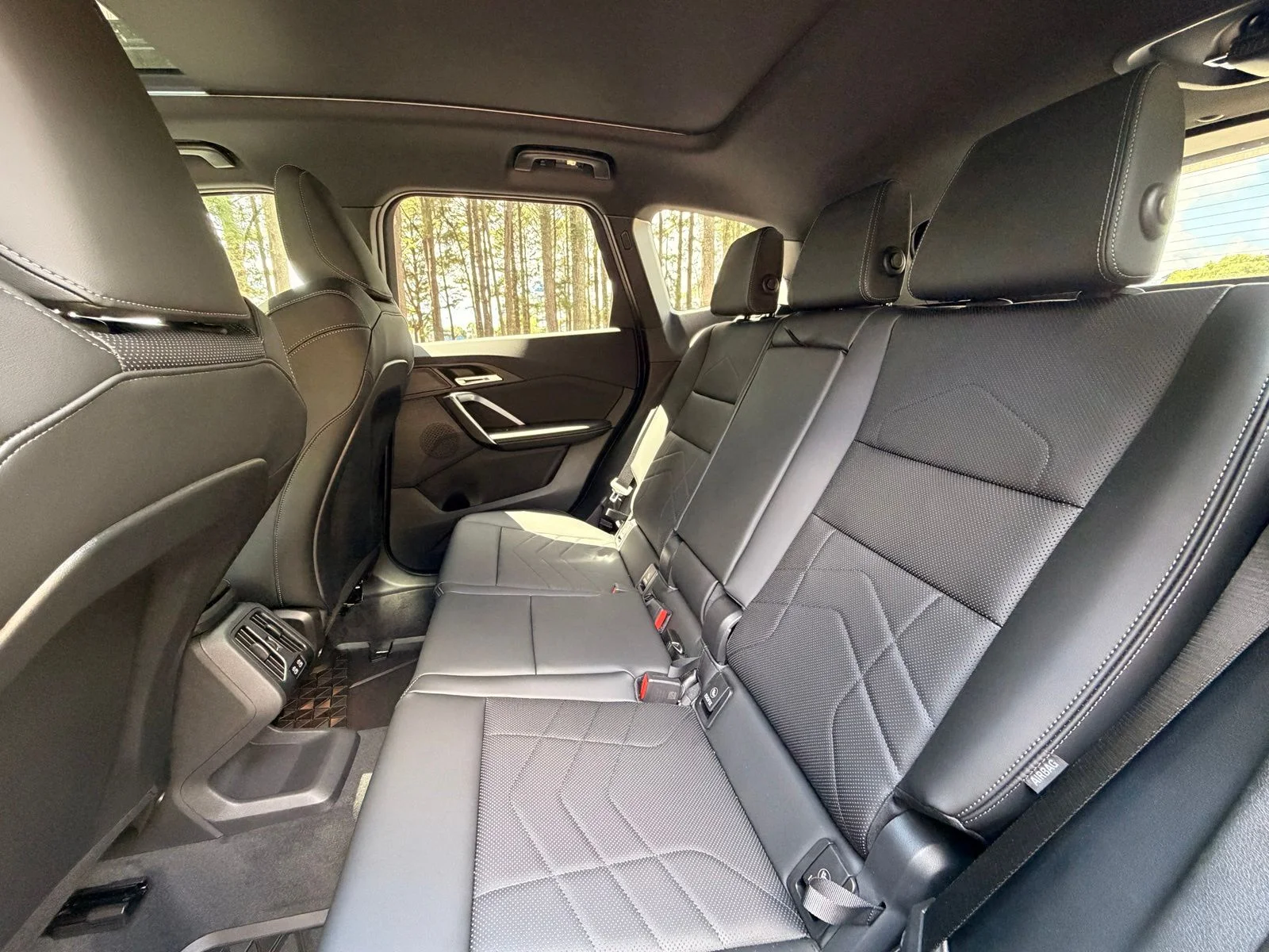 New 2026 Night Dusk Blue Metallic BMW xDrive28i image 14