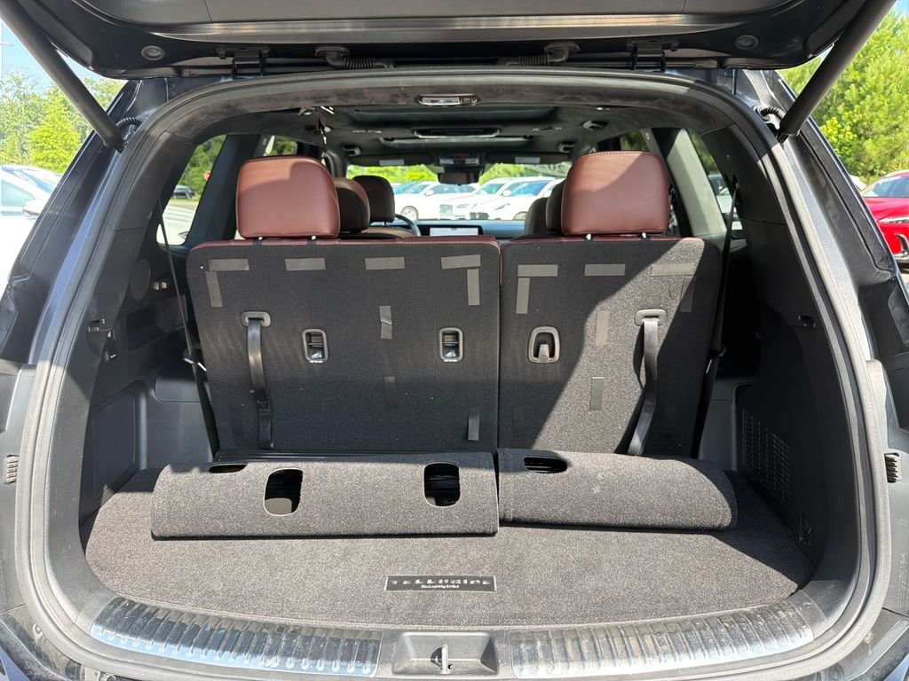 Used 2023 Ebony Black Kia SX-Prestige image 41