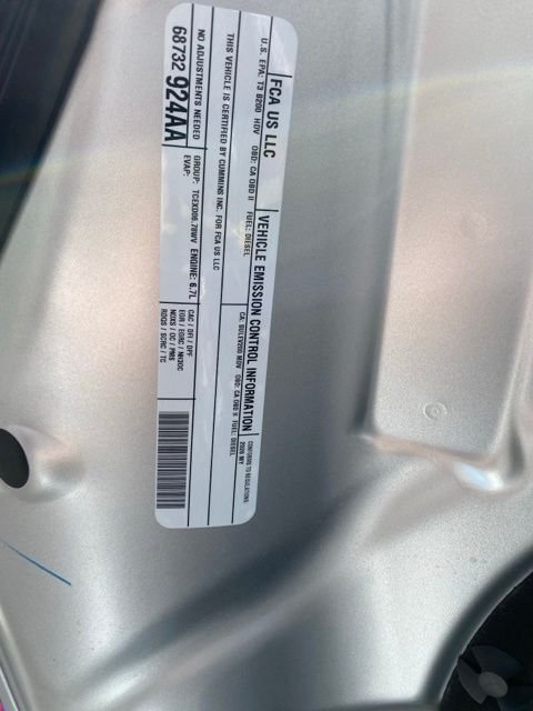 New 2026 Silver-Zynith Exterior Paint RAM Tradesman image 22