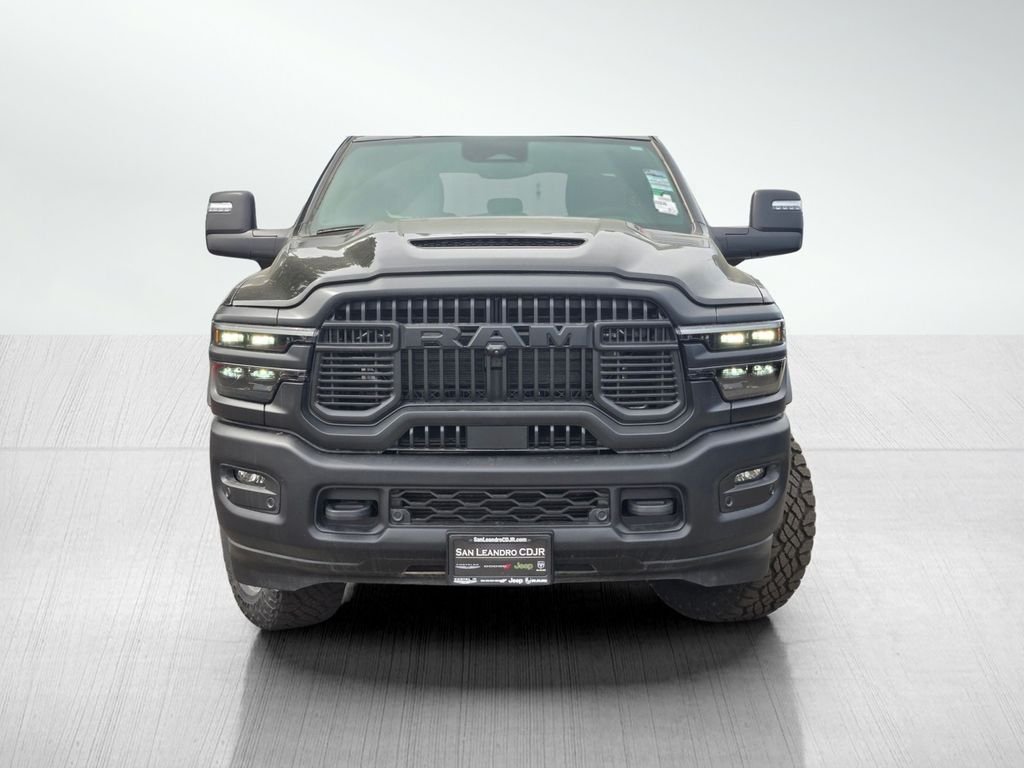 New 2026 Diamond Black Crystal Pearl-Coat Exterior Paint RAM Rebel image 2