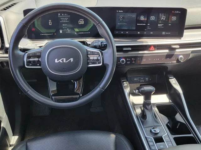 Used 2024 Glacial White Pearl Kia S image 6
