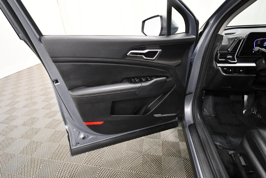 Certified Used 2023 Silver Kia EX image 13