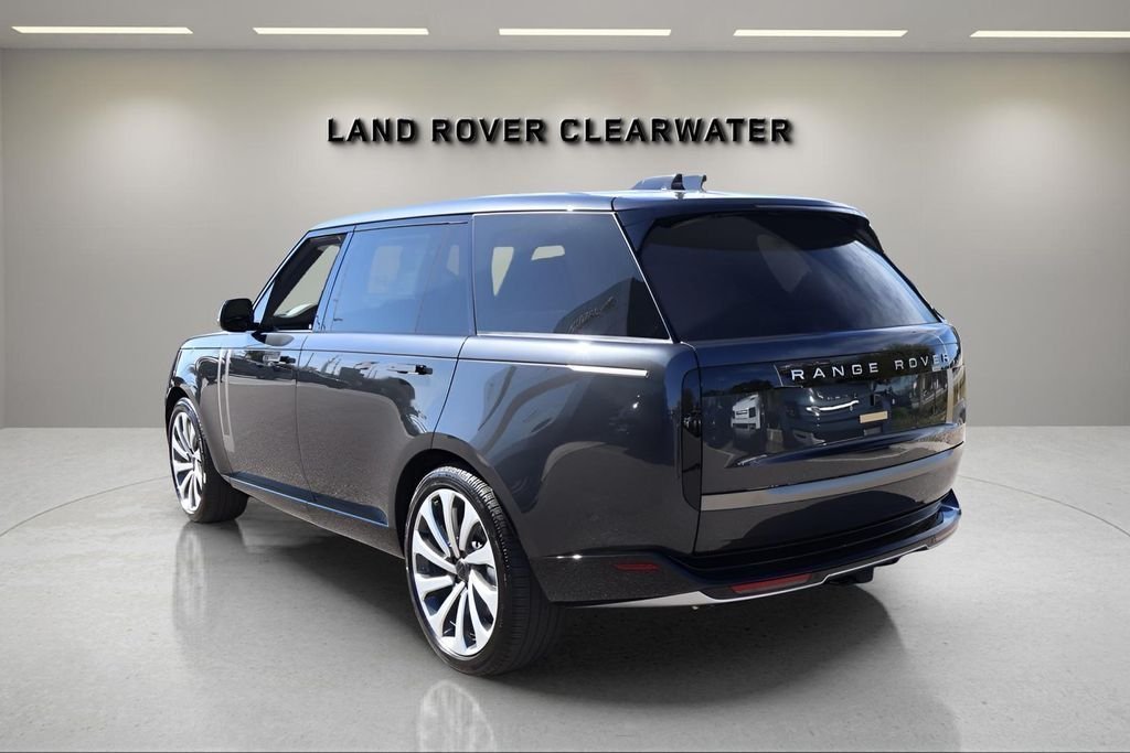 New 2026 Carpathian Grey LAND ROVER SE LWB 7-Seats / V8 image 3